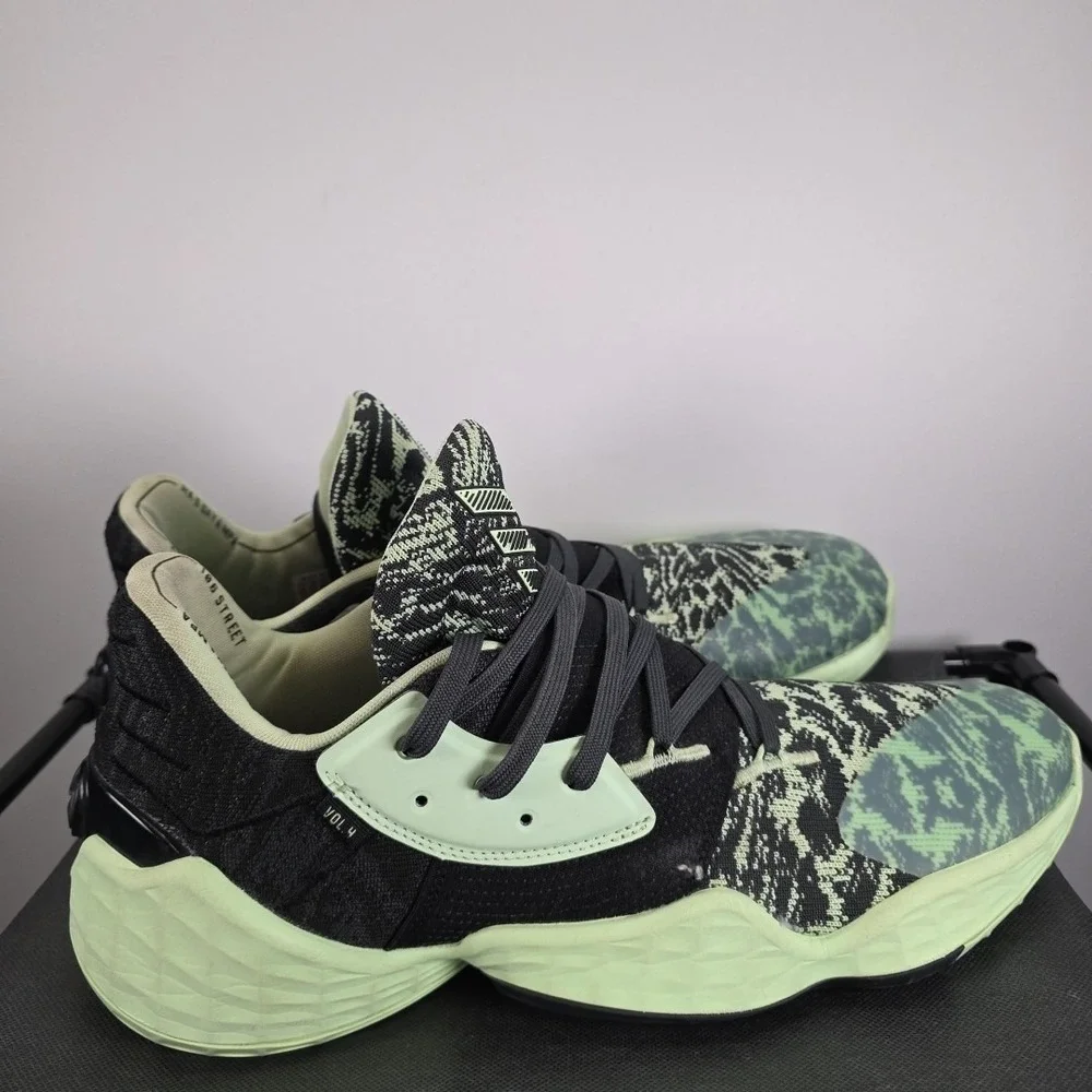 Size 13 - adidas Harden Vol.‎ 4 Glow Green Basketball Street Comfort Ball